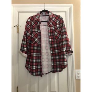 Button up Buffalo Plaid Top✨❤️